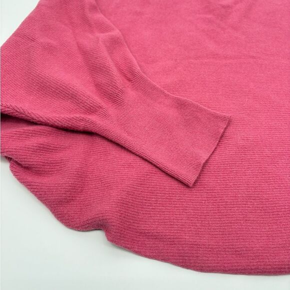 Kerisma | Women's V-Neck Pink Sweater - Picture 6 of 6